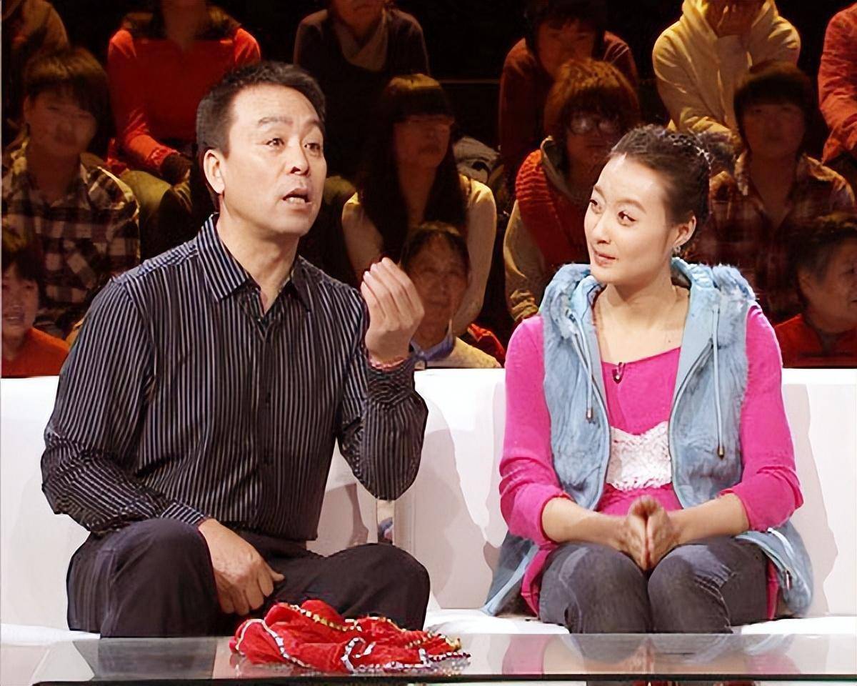 著名演员储智博：24岁娶初恋做妻子现在著名演员女儿让他骄傲让